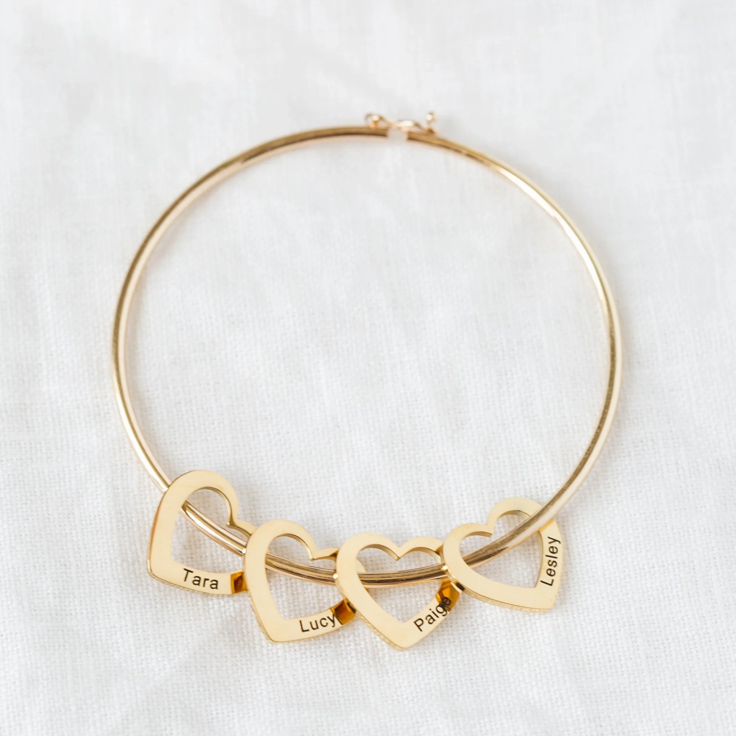 Bracelet with customizable heart pendants - Image 3