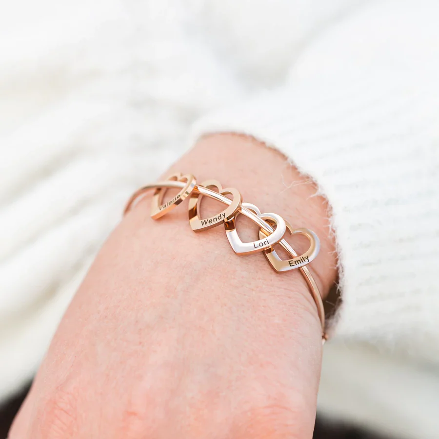Bracelet with customizable heart pendants - Image 5