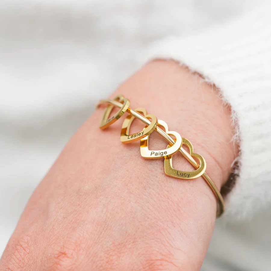 Bracelet with customizable heart pendants - Image 6