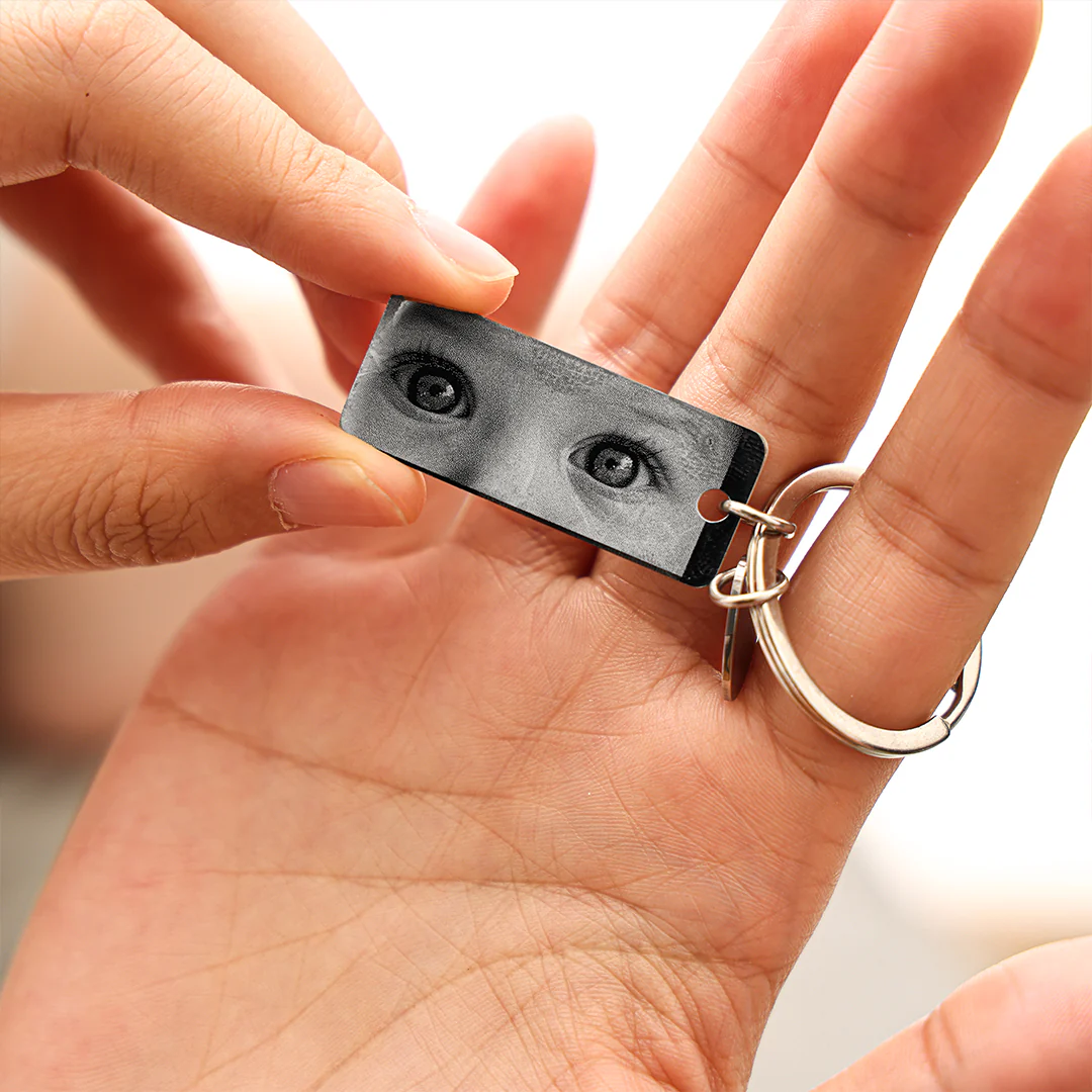 Personalized Eye Photo Keychain - Image 4