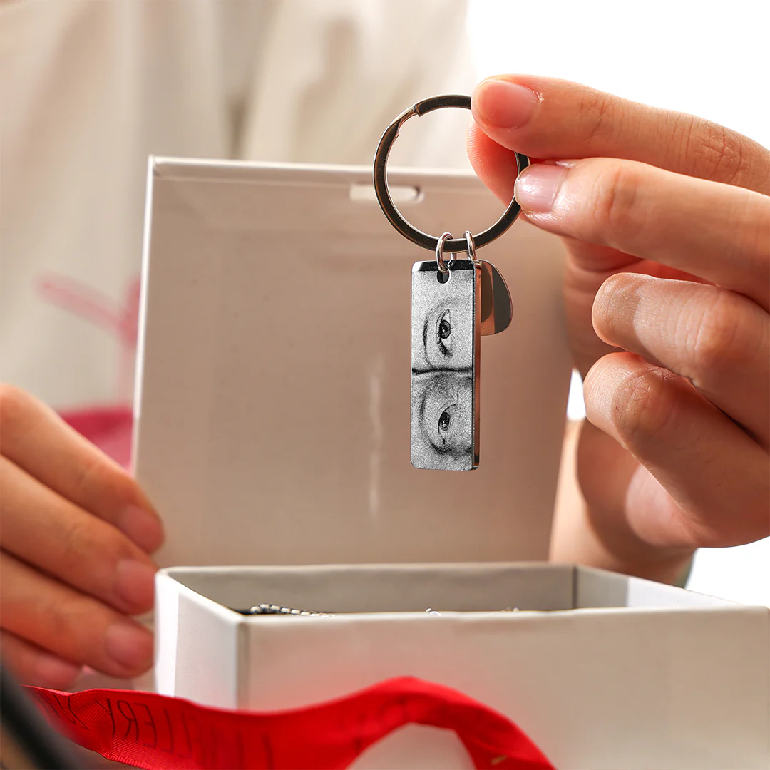 Personalized Eye Photo Keychain - Image 7