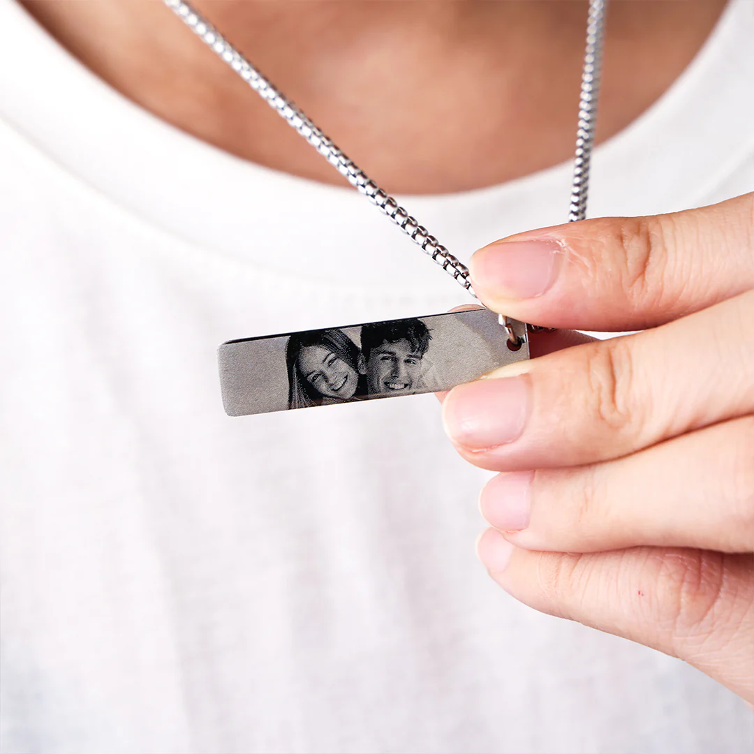 Personalized Eye Photo Necklace - Image 4
