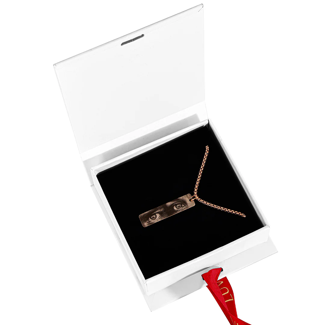 Personalized Eye Photo Necklace - Image 7