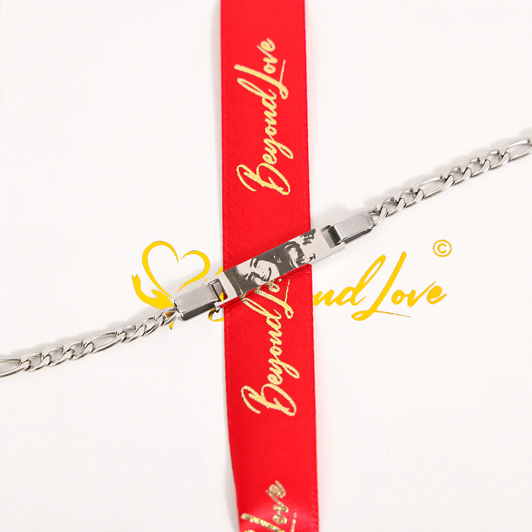 Personalized Eye Photo Bracelet - Image 5