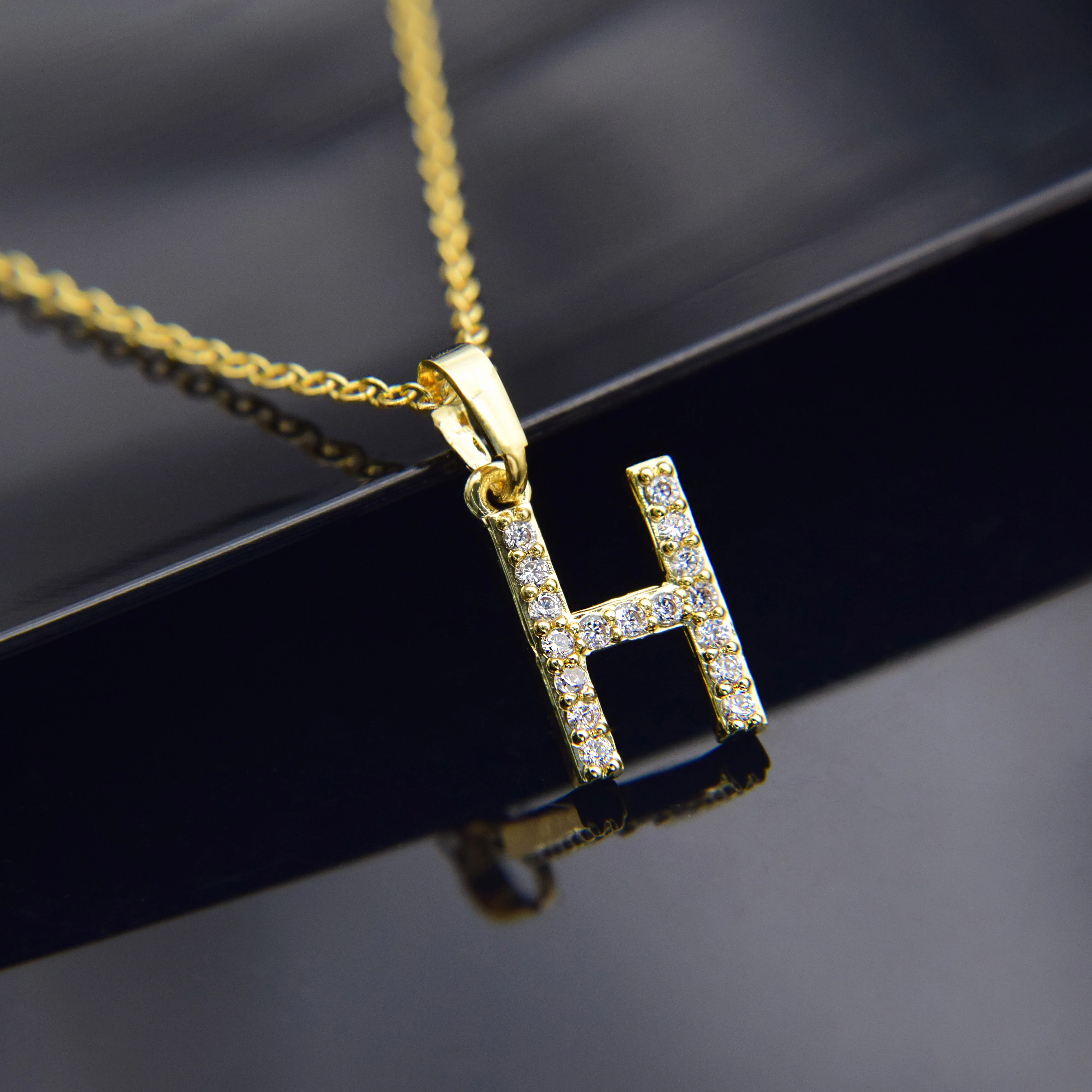 Luxury necklace - Initial - Image 8