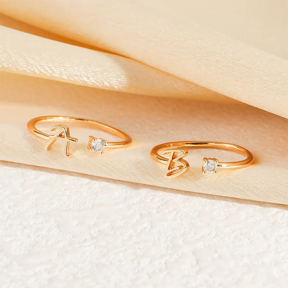 Initial Ring with Luxury Rosebox with Light - Image 5