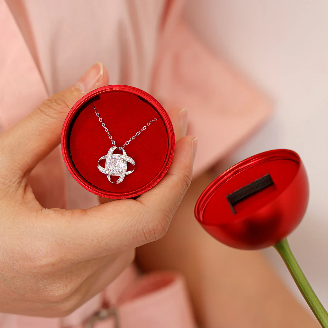 Sterling Silver Necklace with a Luxury Rose Box - Image 4