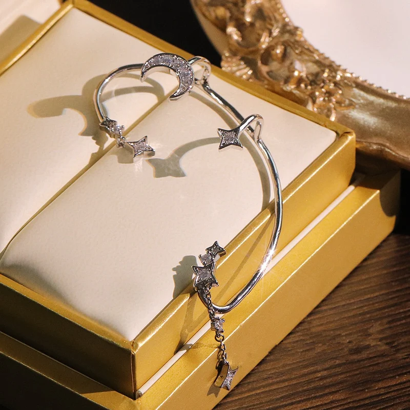 Moon earring - with diamonds - Image 3