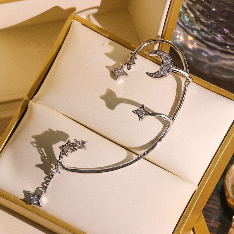 Moon earring - with diamonds - Image 4